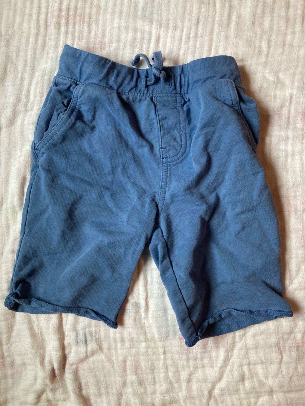 Tea Collection Playwear shorts, size 3, excellent condition